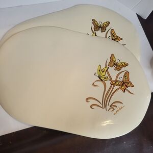 Marika placemat pair